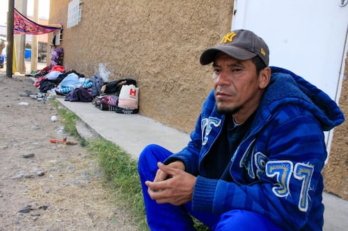 Critican a Trump por retractarse de alivio a migrantes del sector agrícola