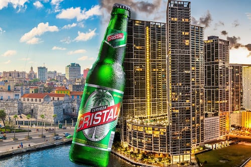 Historia de la cerveza cubana Crystal: De ser expropiada con Castro a renacer décadas después en Miami