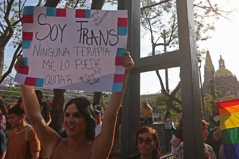 Caso Karime desata lucha vs terapias de conversión de la Patrulla Espiritual: ‘No nos quiten derechos’