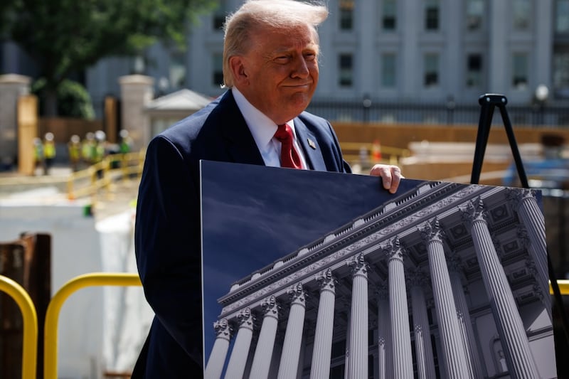 Cámara de Representantes de EU aprueba medida simbólica para frenar guerra de Trump con Irán