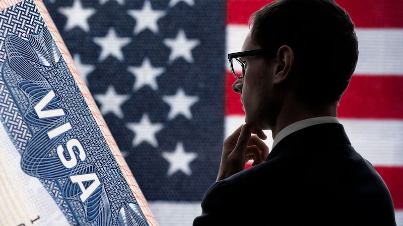 Trámite de visa de EU: ¿Quién decide si me la dan y cuánto tiempo tarda?