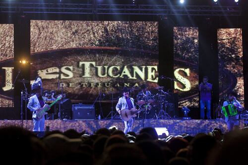 ¿Quién es Pedro León, el policía despedido por armar ‘pachanga’ con Los Tucanes de Tijuana?