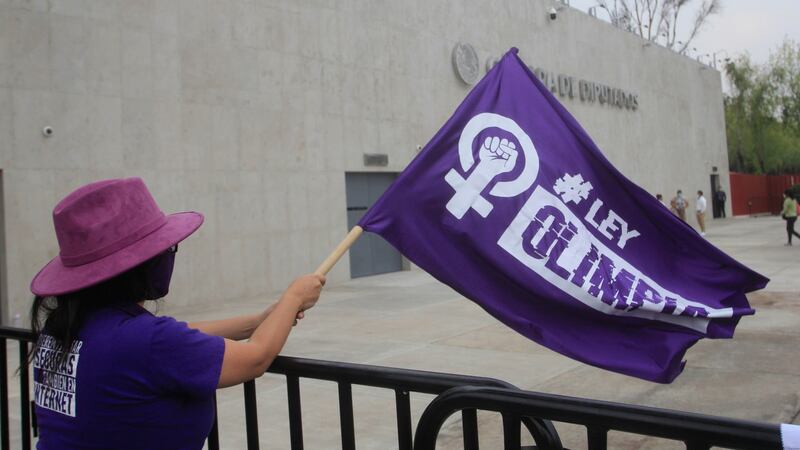 Ley Olimpia: Argentina propone dos proyectos para proteger a las mujeres de la violencia digital