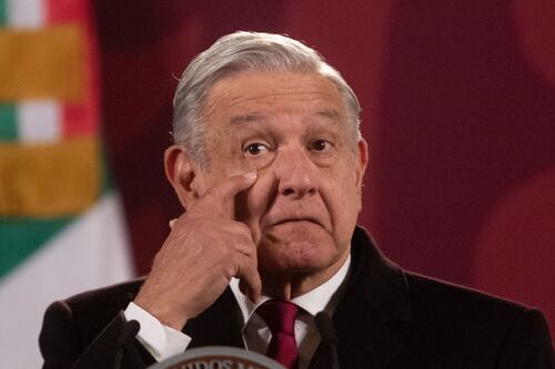 AMLO podría regresar a labores presenciales el lunes, informa Gobernación