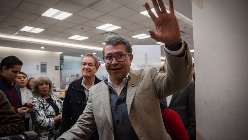 ¿Plurinominales ‘intocables’? Monreal confirma cuándo llega la reforma electoral y foros de discusión