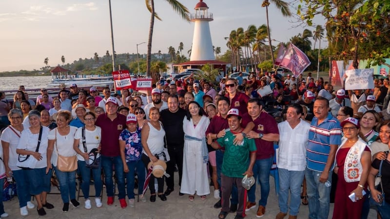 Esthela Damián plantea estrategia de seguridad y turismo para Guerrero desde Pie de la Cuesta