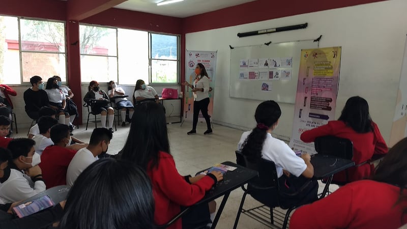 Más casos de estudiantes intoxicados: Al menos 4 jovenes son atendidos en Río Blanco, Veracruz