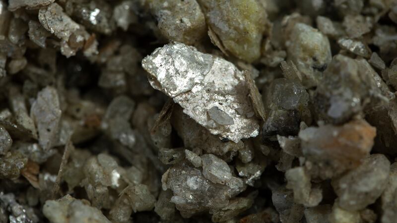 Trump se pone ‘ingenioso’: Investiga comercio de minerales críticos para imponer nuevos aranceles