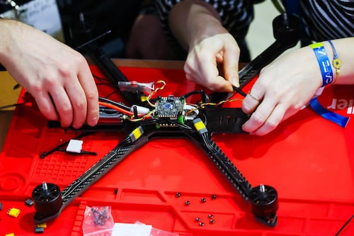 EU cerró espacio aéreo de El Paso, Texas, por drones de cárteles mexicanos: ‘Amenaza fue neutralizada’