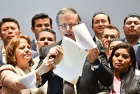 Ebrard reclama a ‘gobers’ morenistas apoyo a corcholatas: ‘Se acordó no tener pronunciamientos’