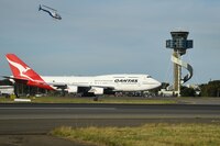 Aeronave da vueltas... ¡por 15 horas! en el aire por ‘terror’ a ataques entre Israel e Irán