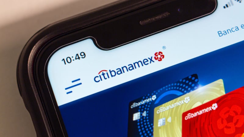 Primero el Internet, ahora el banco: ¿Qué fallas reportan en la app de Banamex?
