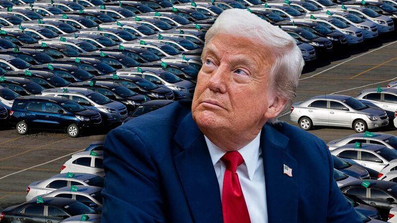 Ventas de autos en EU ‘se disparan’ ante temor por aranceles de Trump y un aumento en los precios