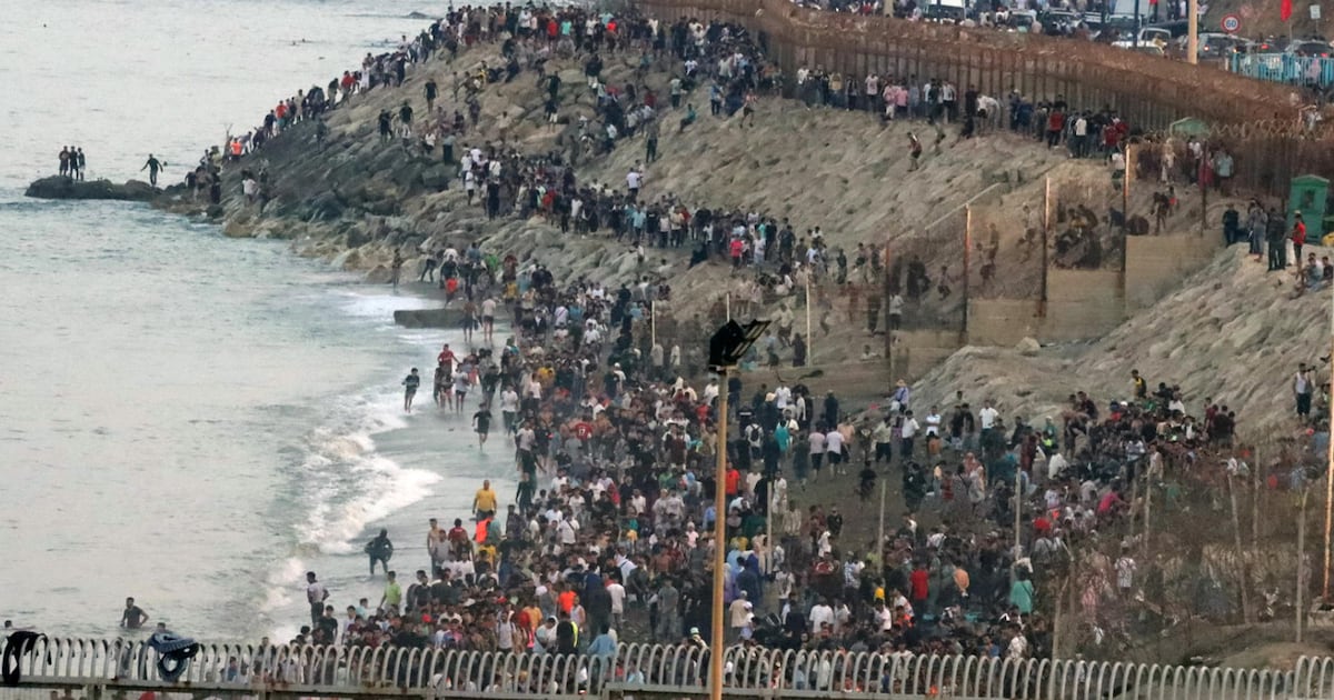 Marruecos refuerza seguridad fronteriza: Ceuta vive brotes de violencia por migrantes