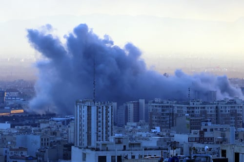 En medio del humo iraní