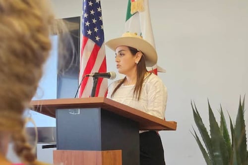 ‘Voy a escuchar a la gente’: Grecia Quiroz visita comunidad migrante en California