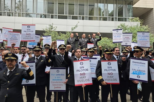 ‘Sin nosotros no hay vuelos’: Pilotos de Aeroméxico rechazan aumento salarial de 3.2%
