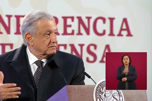 AMLO propondrá aumento al salario mínimo de 15% para 2021