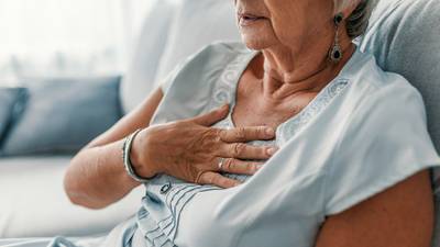 Síntomas de infarto en mujeres: ¿Cuáles son y desde cuándo se presentan?