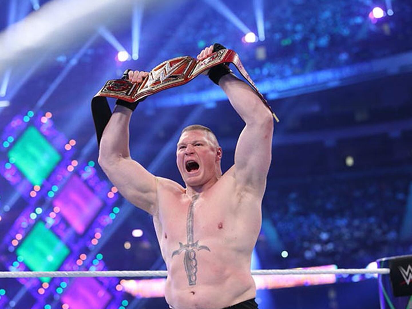 Brock Lesnar le dará la revancha a Roman Reigns en lucha en jaula en 'Greatest Royal Rumble'