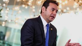 Fiscalía de Guatemala investigará a esposa de presidente por cobro de cheques durante campaña electoral