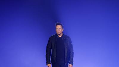 Musk ‘rompe el cora’ de vetados en Twitter: no regresarán, por lo menos, en varias semanas