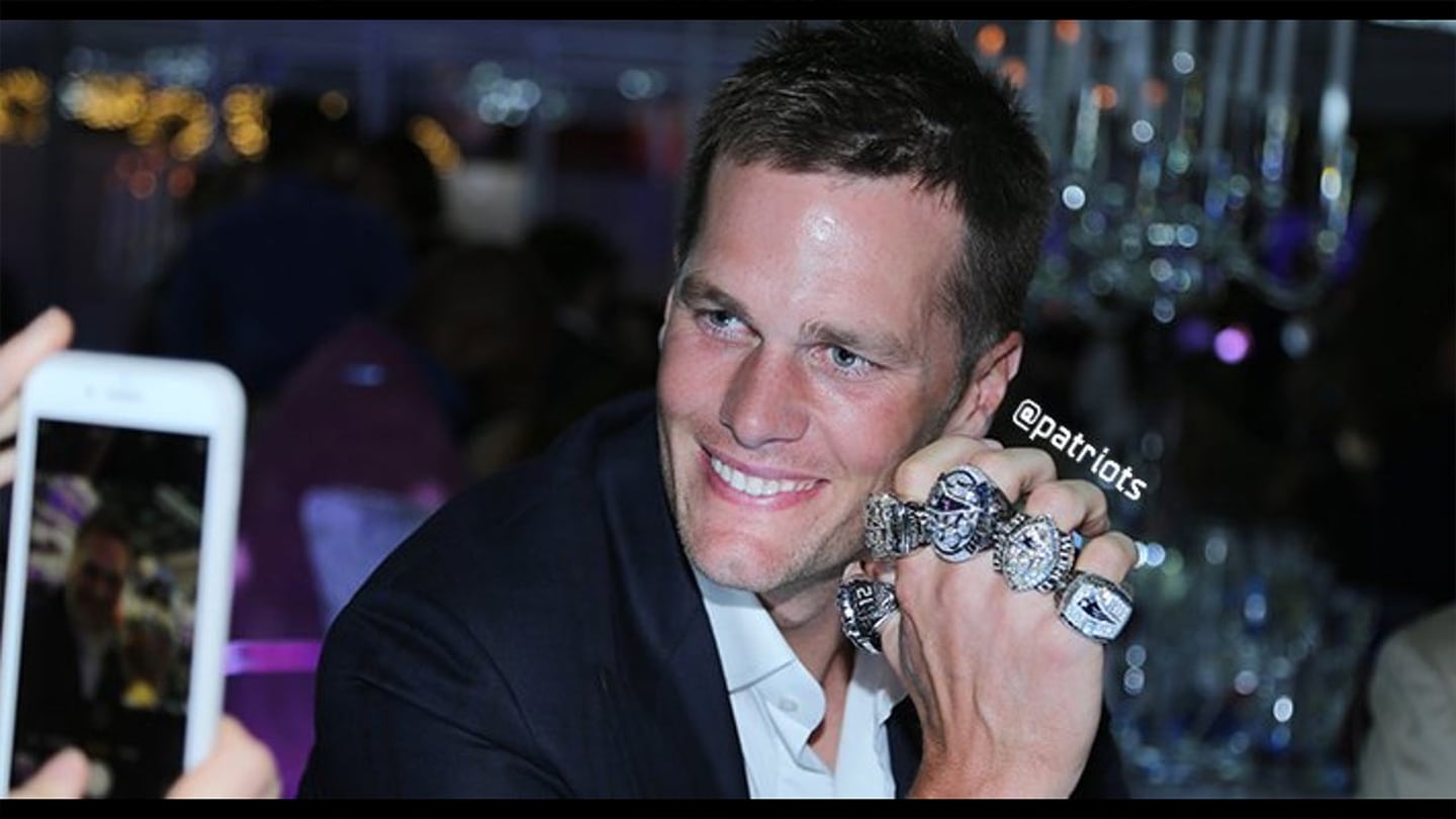 ¡Culpable! Se hizo pasar por un exjugador de los Patriots para comprar y vender anillos de Super Bowl