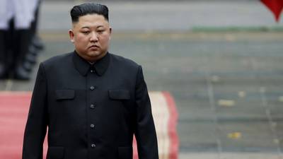 Kim Jong-un alerta sobre un ‘incidente grave’ de COVID causado por negligencia en cuarentena