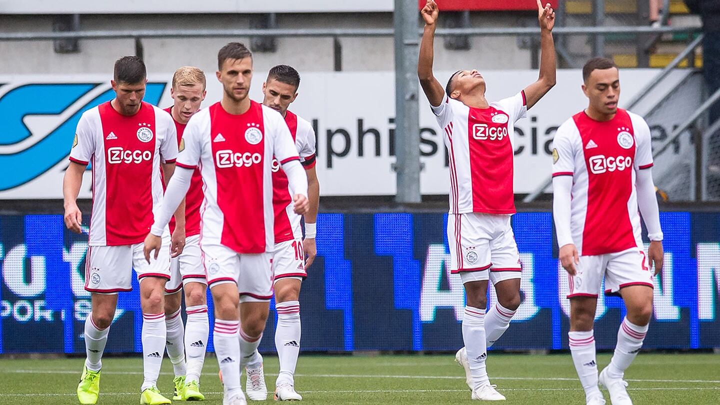 El partido de Edson Álvarez en la victoria del Ajax sobre el ADO Den Haag