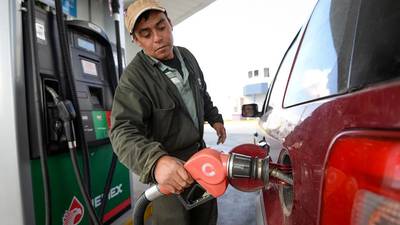 Hacienda se pone patriota: sube estímulos fiscales para las gasolinas
