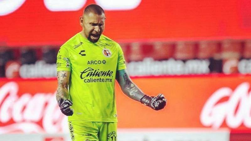 Jonathan Orozco se disculpó por la agresión a Carlos Gutiérrez en el Pumas vs. Xolos