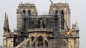 Millonarios que prometieron donar a reconstrucción de catedral de Notre Dame no han dado un centavo