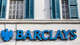 Barclays estudia impedir compras con bitcoins