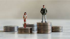 Brecha salarial: Hombres ganan casi 60 mil pesos más al año que las mujeres en México 