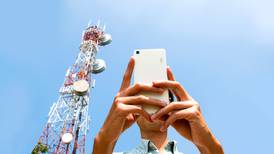 Habrá empresa estatal de telecom para telefonía móvil e internet: AMLO