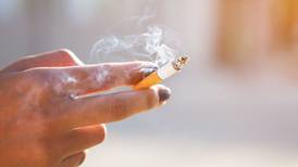 ¿Eres fumador o fumadora? Tus hijos envejecerán más rápido