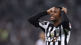 Caso Robinho: Italia emite orden de arresto y extradición contra el futbolista