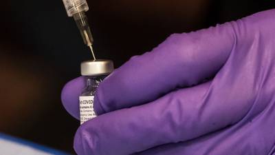 Pfizer solicita a la UE extender autorización de vacuna COVID para aplicarla a niños 