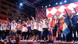 Jugadores croatas son recibidos como héroes en Zagreb