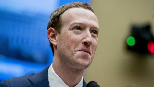 Mark Zuckerberg cumple todas sus metas a los 40 años: Contruye imperio tecnológico, riqueza y familia
