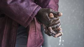 ¿Cómo parar al COVID-19 si miles de millones de personas no tienen agua para lavarse las manos?