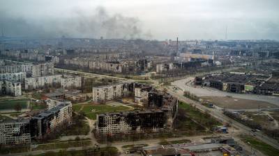 Guerra en Ucrania: Rusia lanza misil y destruye la pista del aeropuerto de Odesa