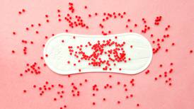 ¿Tu periodo menstrual cambió después de vacunarte contra el COVID-19? Esto te interesa