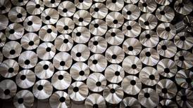 Economía investiga supuesto antidumping en importaciones de discos de aluminio de China