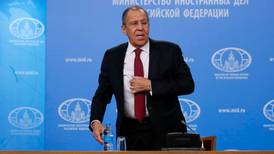 EU quiere 'reformatear políticamente a AL', acusa canciller ruso