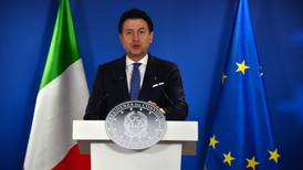 Dimite Giuseppe Conte, primer ministro de Italia