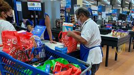 Inflación ‘encoge’ despensa de mexicanos: 19% quita productos de su carrito