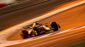 Pretemporada F1 en Bahréin: Verstappen domina el día 1; ‘Checo’ y Sainz hablan de los test