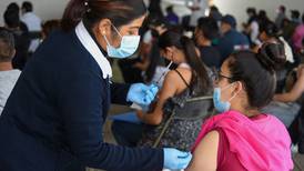 Edomex aplicará vacuna de refuerzo a personas de 18 a 29 años en 10 municipios