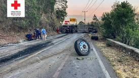 Volcadura de autobús en Malinalco deja 18 muertos y 32 heridos; pasajeros iban a Chalma